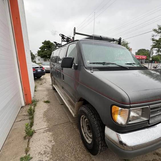 Ford-e350-1993-5