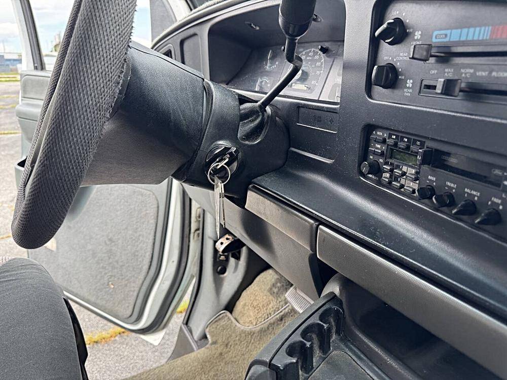 Ford-e350-1993-blue-16