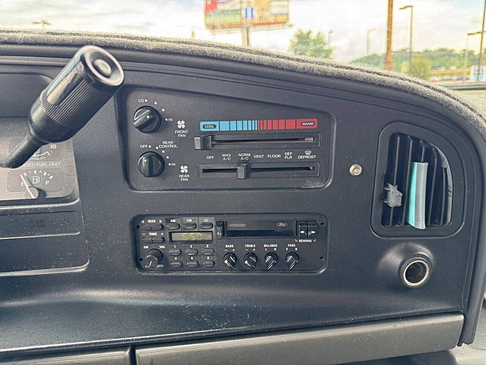 Ford-e350-1993-blue-22