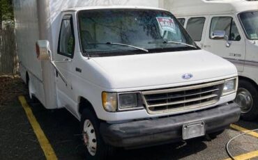 Ford-e350-1993-white