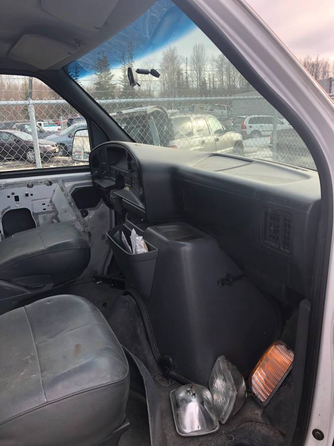 Ford-e350-1994-white-18