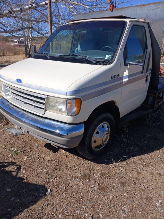 Ford-e350-1995-white-2