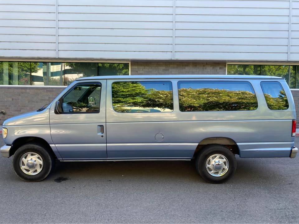 Ford-e350-cargo-van-1995-11