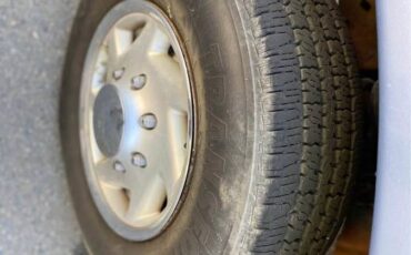 Ford-e350-cargo-van-1995-16