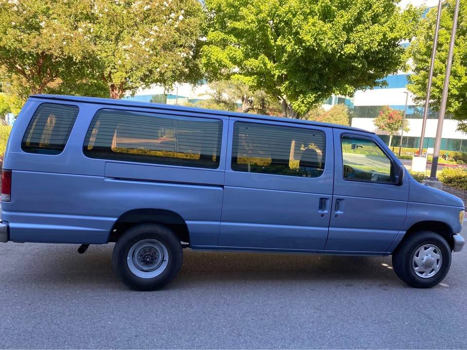 Ford-e350-cargo-van-1995-18