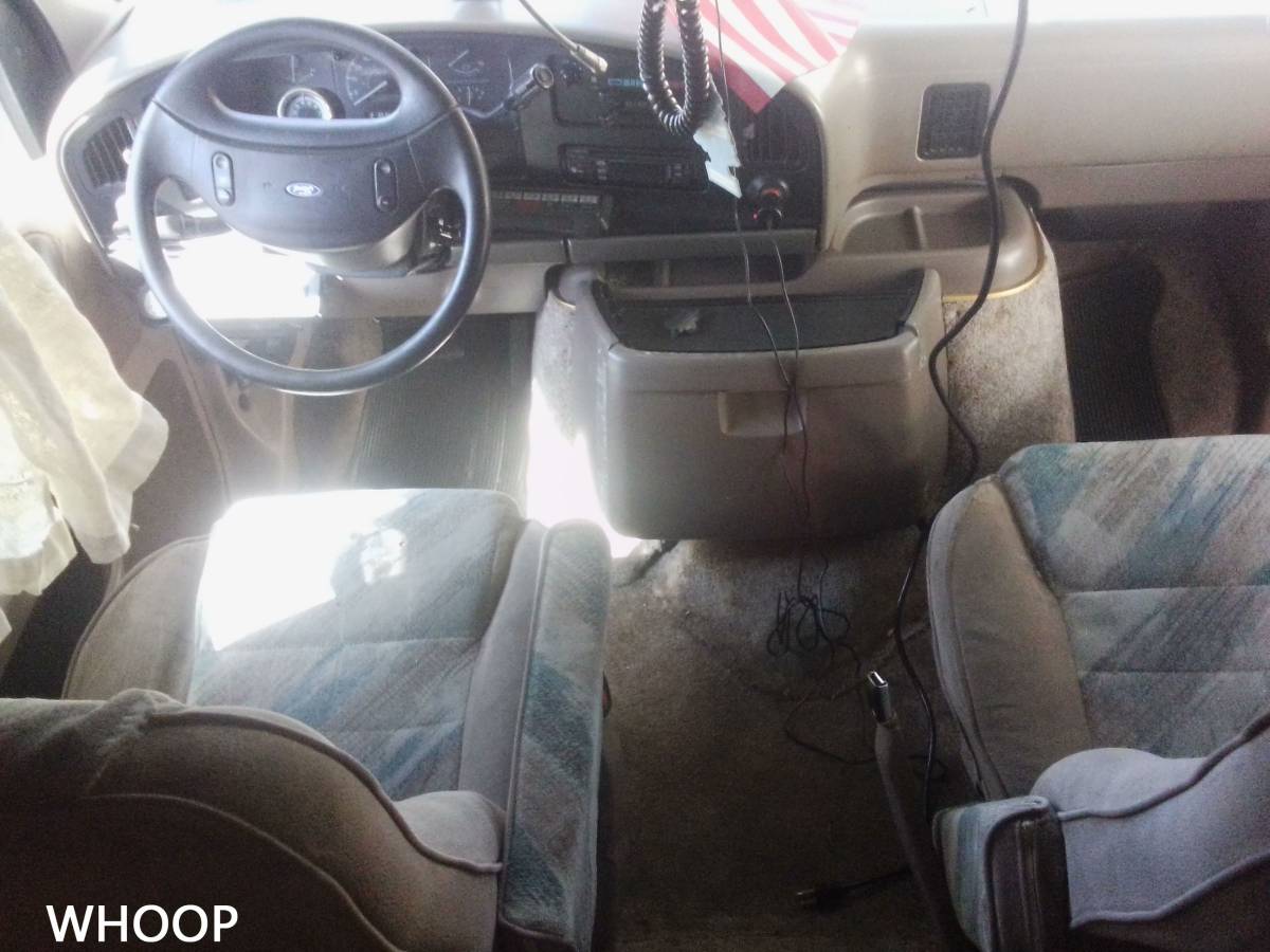 Ford-e350-econoline-van-1995-brown-15