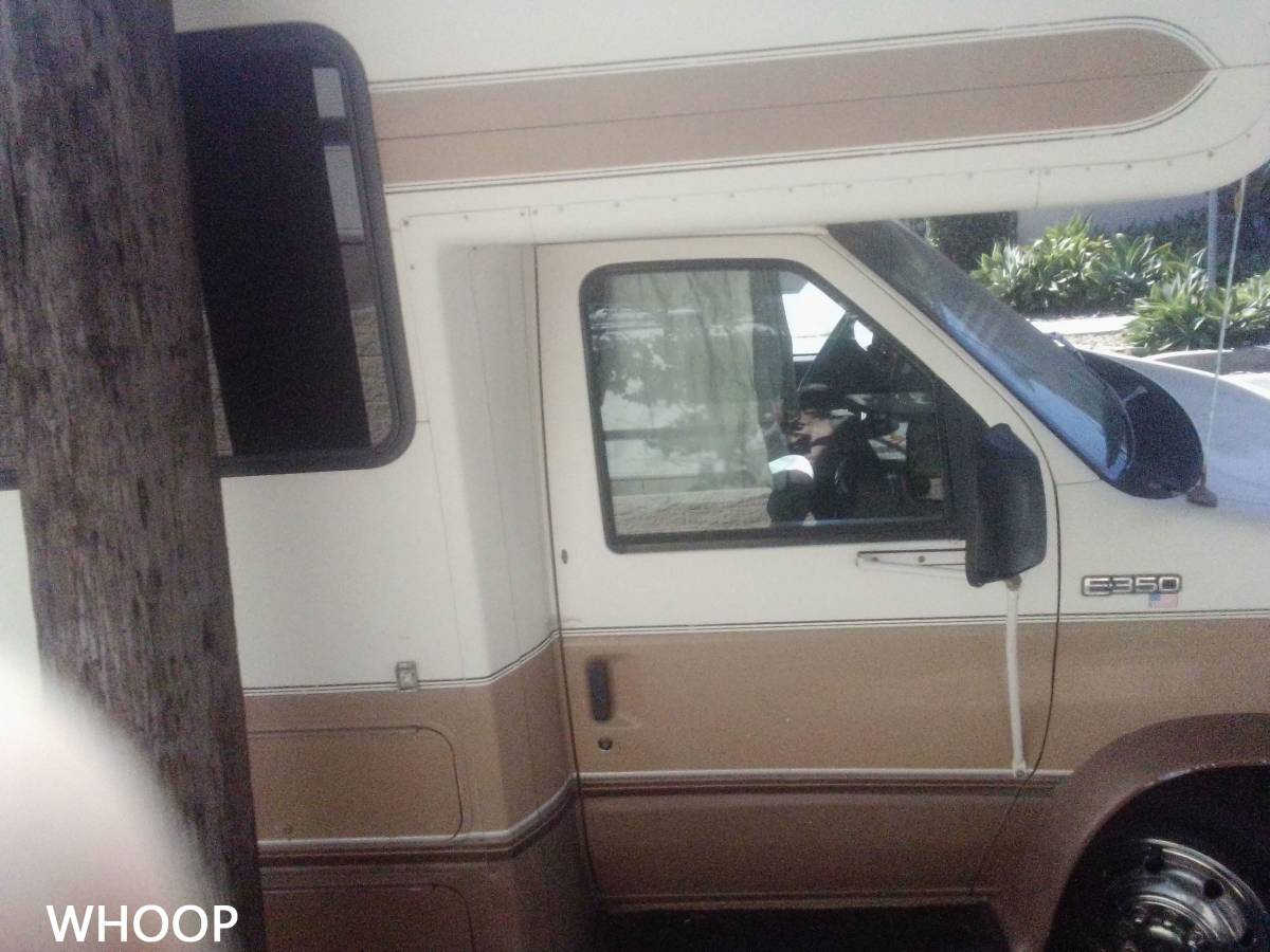 Ford-e350-econoline-van-1995-brown-5