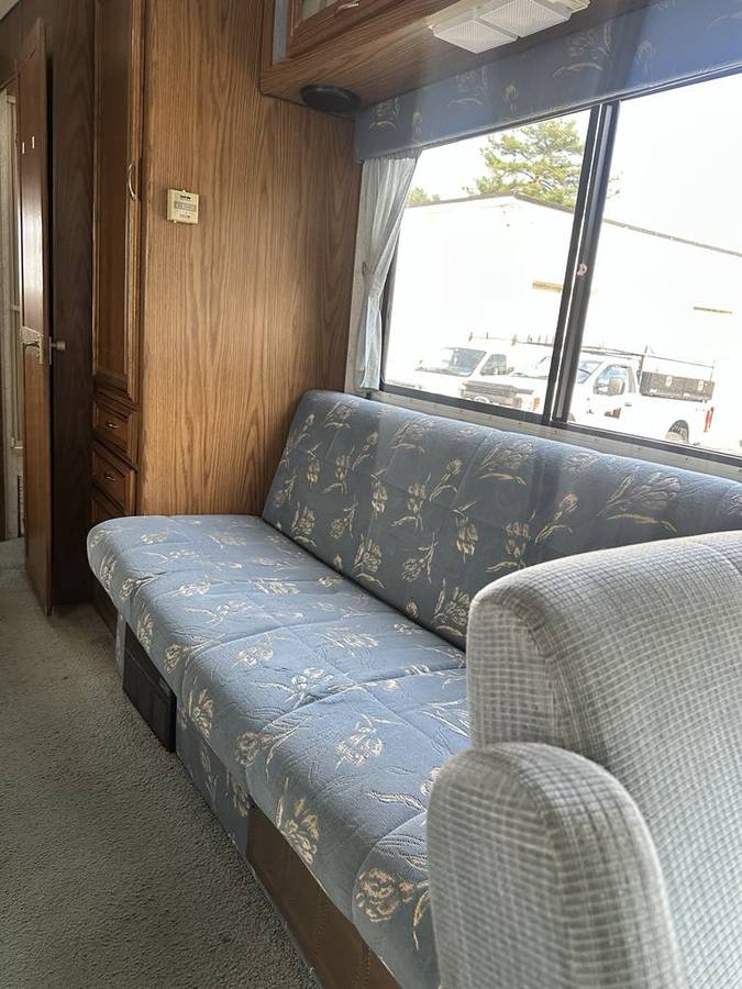 Ford-e350-motorhome-1993-13