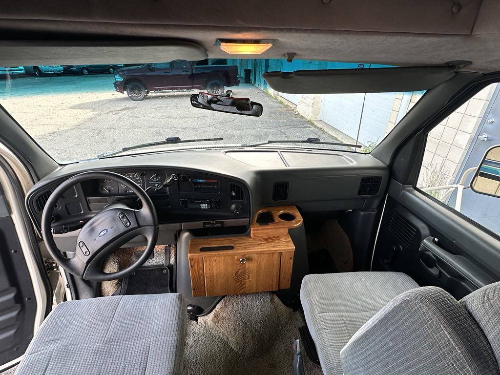 Ford-e350-motorhome-1993-7