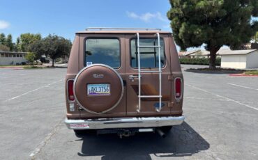 Ford-econoline-150-1986-brown-1