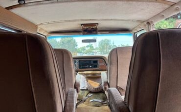 Ford-econoline-150-1986-brown-8