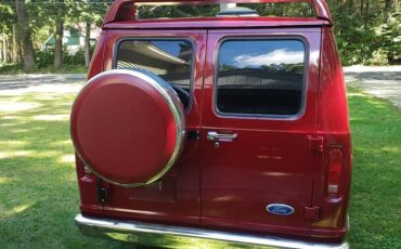 Ford-econoline-150-1989-red-11