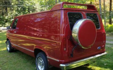 Ford-econoline-150-1989-red