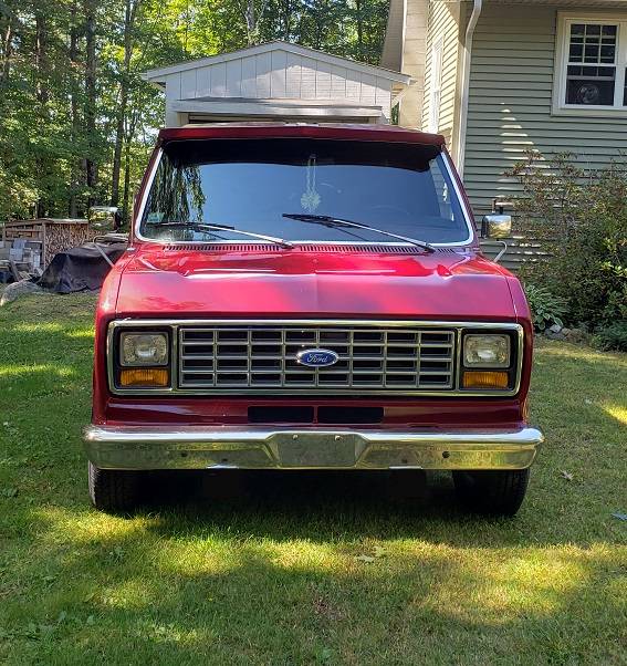 Ford-econoline-150-1989-red-8