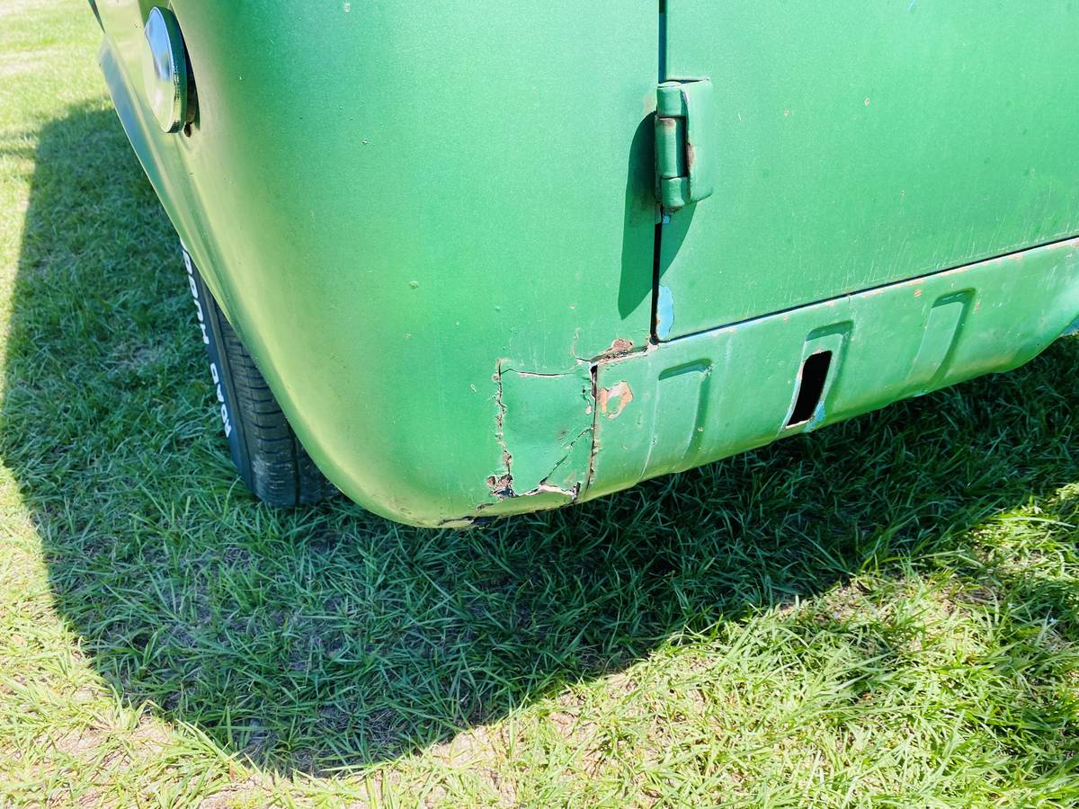 Ford-econoline-1961-green-4