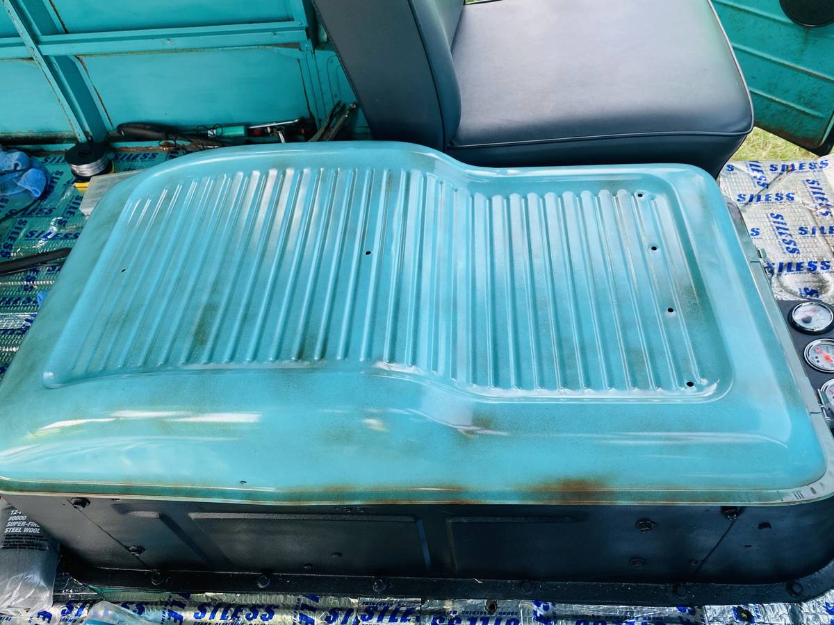 Ford-econoline-1961-green-6