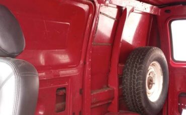Ford-econoline-1979-red-1
