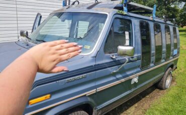 Ford-econoline-1986-brown-6