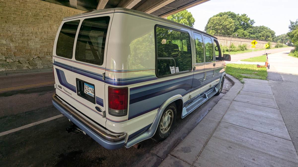 Ford-econoline-1992-14