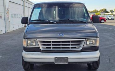 Ford-econoline-1993-grey-1