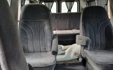 Ford-econoline-1994-grey-4
