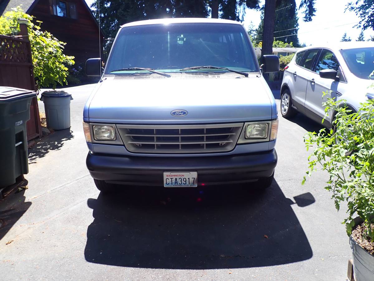 Ford-econoline-1995-blue-2