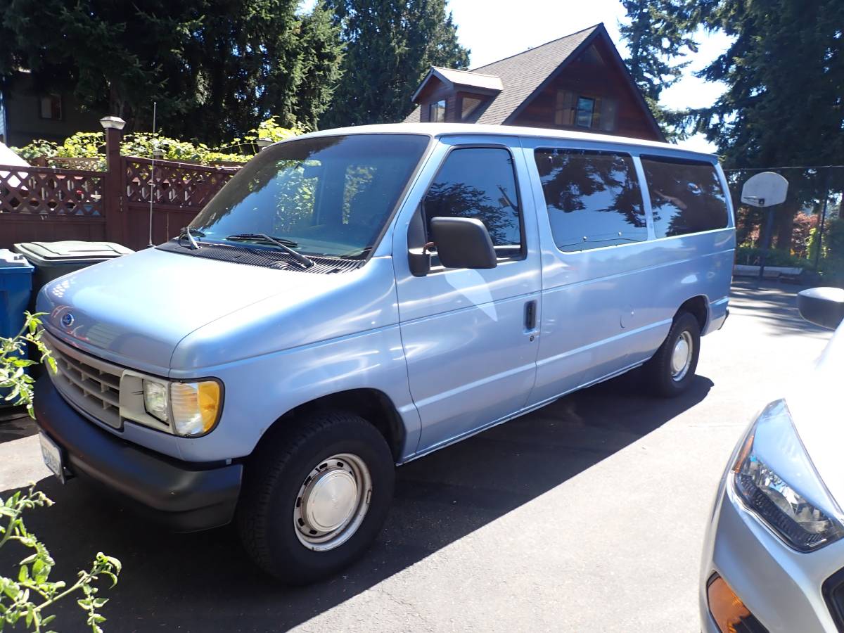 Ford-econoline-1995-blue