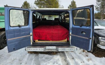 Ford-econoline-cargo-van-1986-blue-4