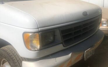 Ford-econoline-cargo-van-1993-white-1