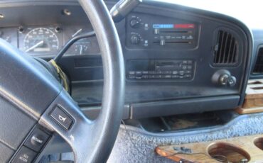 Ford-econoline-conversion-van-1995-blue-7