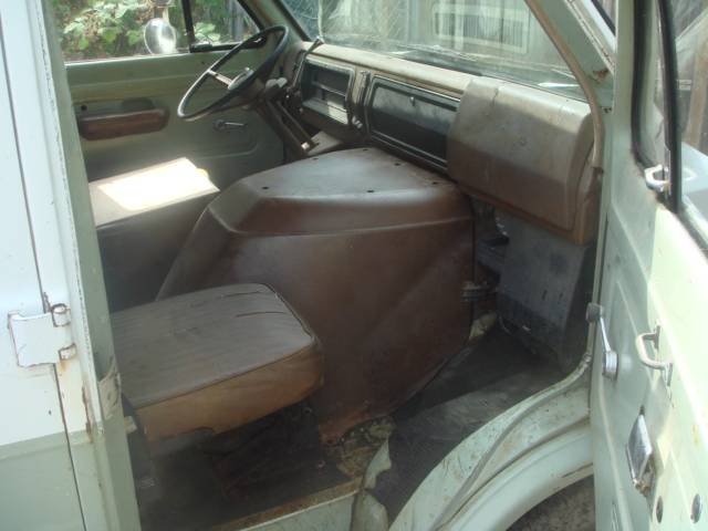 Ford-econoline-e100-1972-7