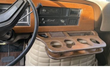 Ford-econoline-e150-1980-11