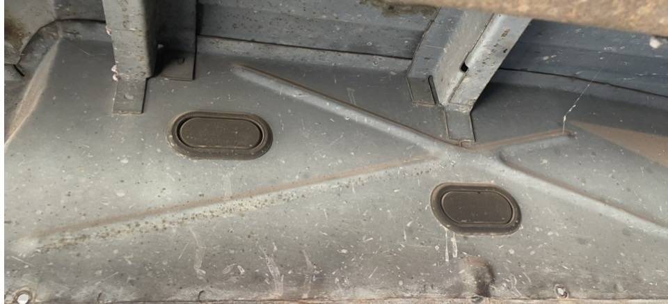 Ford-econoline-e150-1980-14