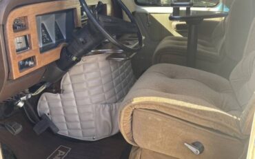 Ford-econoline-e150-1980-4