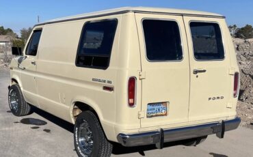 Ford-econoline-e150-1980-6