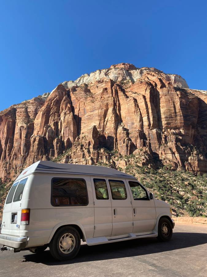 Ford-econoline-e150-1994-white-10