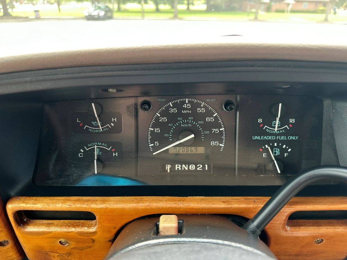 Ford-econoline-e150-cargo-1995-blue-10