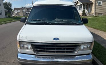 Ford-econoline-e150-conversion-van-1994-white-1