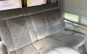 Ford-econoline-e150-conversion-van-1994-white-10