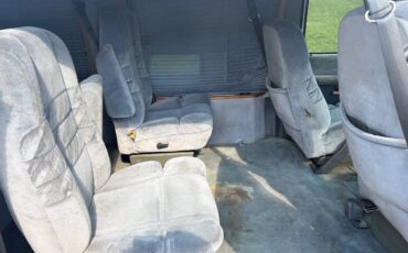 Ford-econoline-e150-conversion-van-1994-white-7