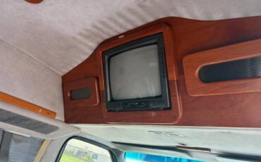 Ford-econoline-e150-conversion-van-1994-white-8