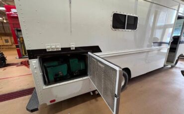 Ford-econoline-e450-cutaway-1986-7
