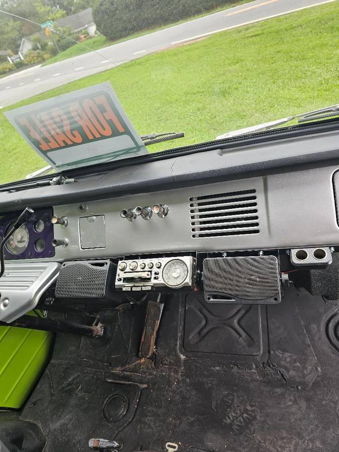 Ford-econoline-pickup-truck-1965-custom-6