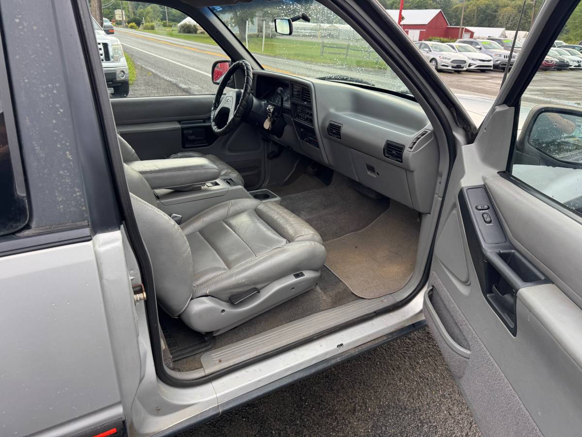 Ford-explorer-1992-6