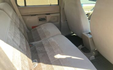 Ford-explorer-1992-brown-2