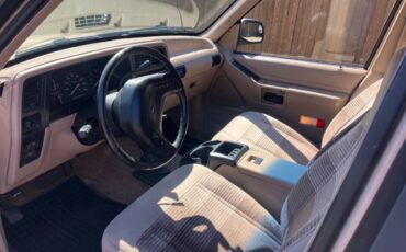 Ford-explorer-1992-brown-5