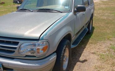Ford-explorer-1995-green
