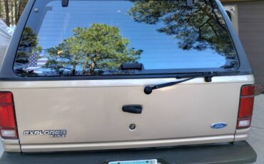 Ford-explorer-xlt-1994-custom-6