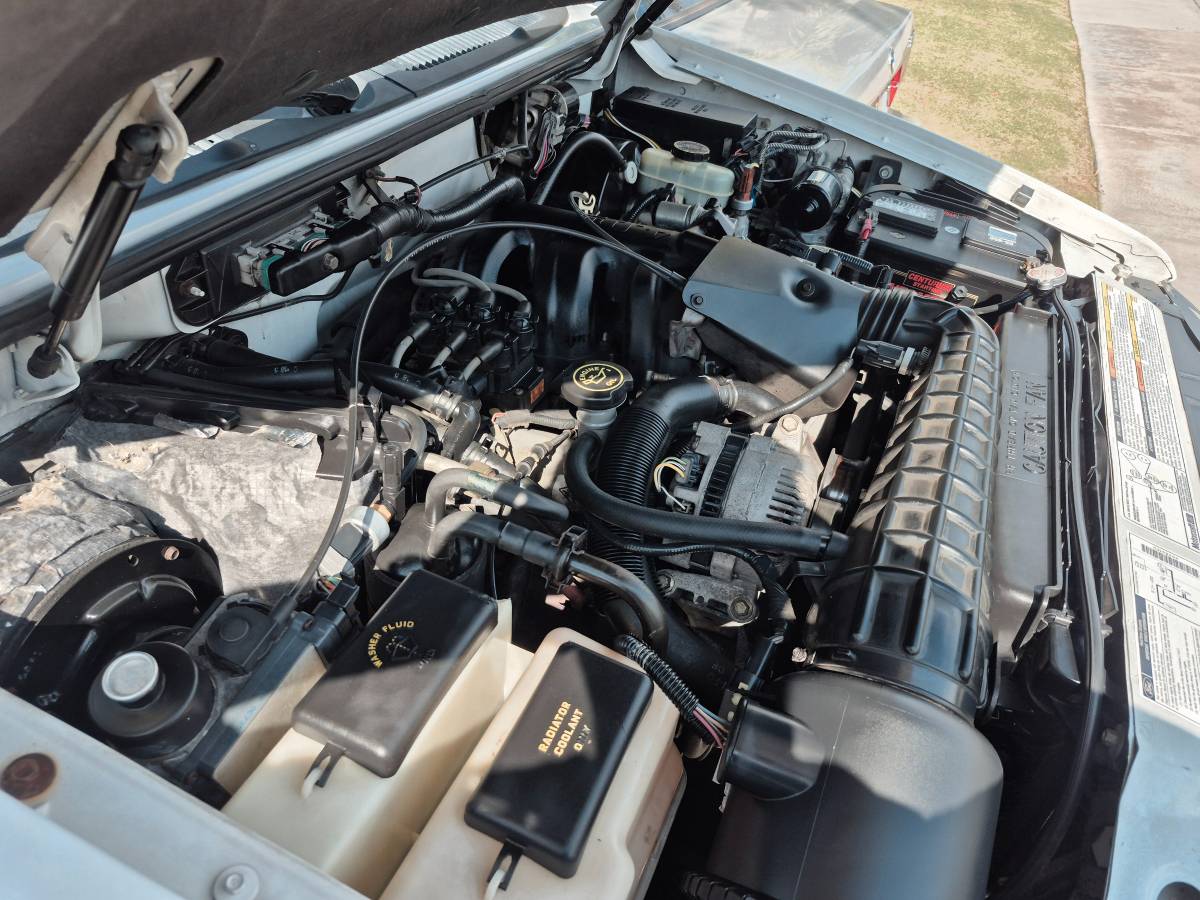 Ford-explorer-xlt-1995-12