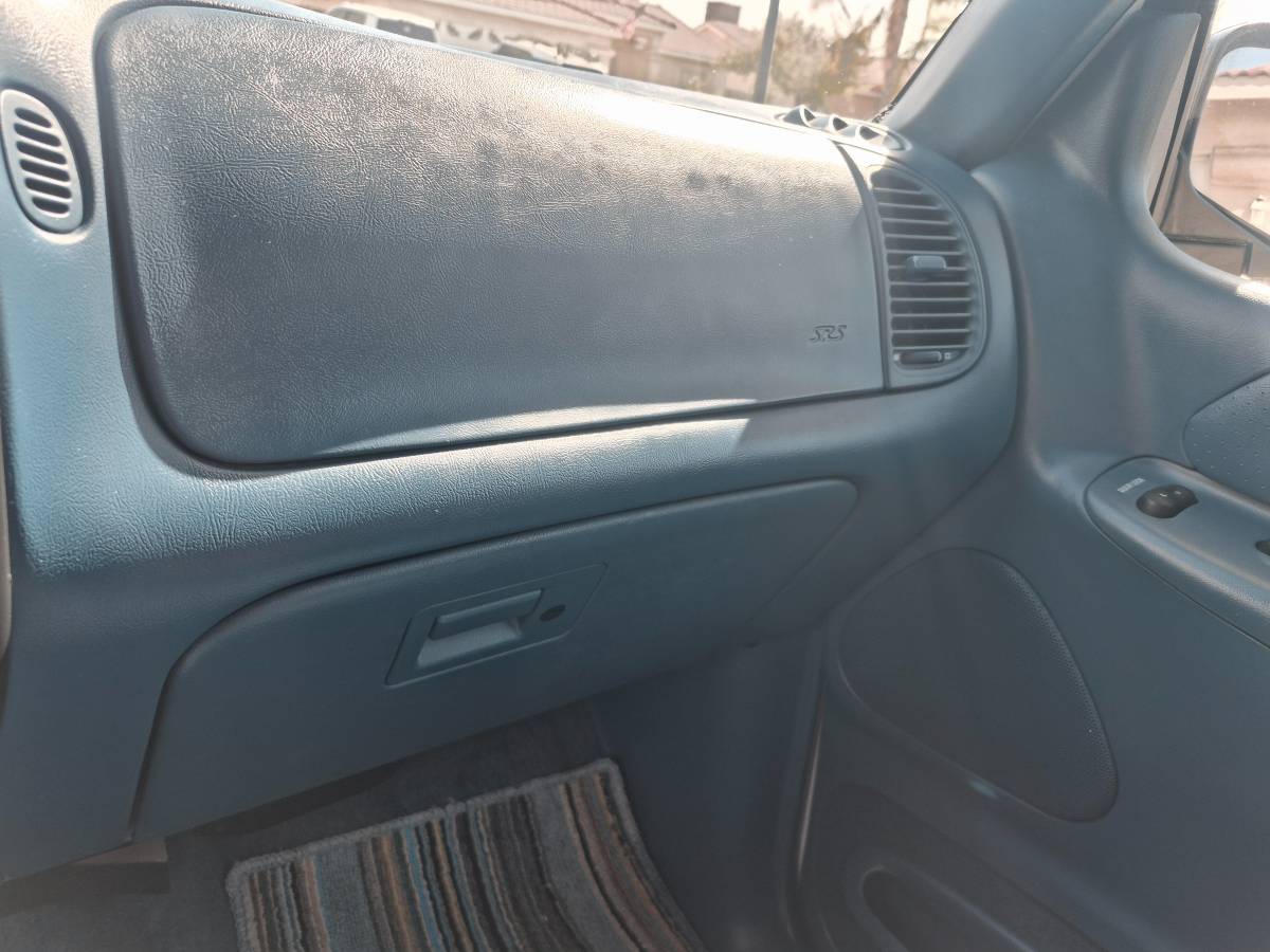 Ford-explorer-xlt-1995-16